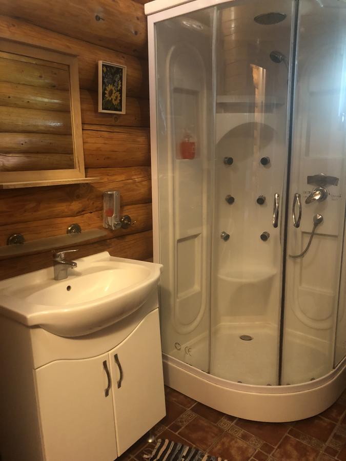 הוילה בראשוב Hot Tub Chalet Retreat מראה חיצוני תמונה