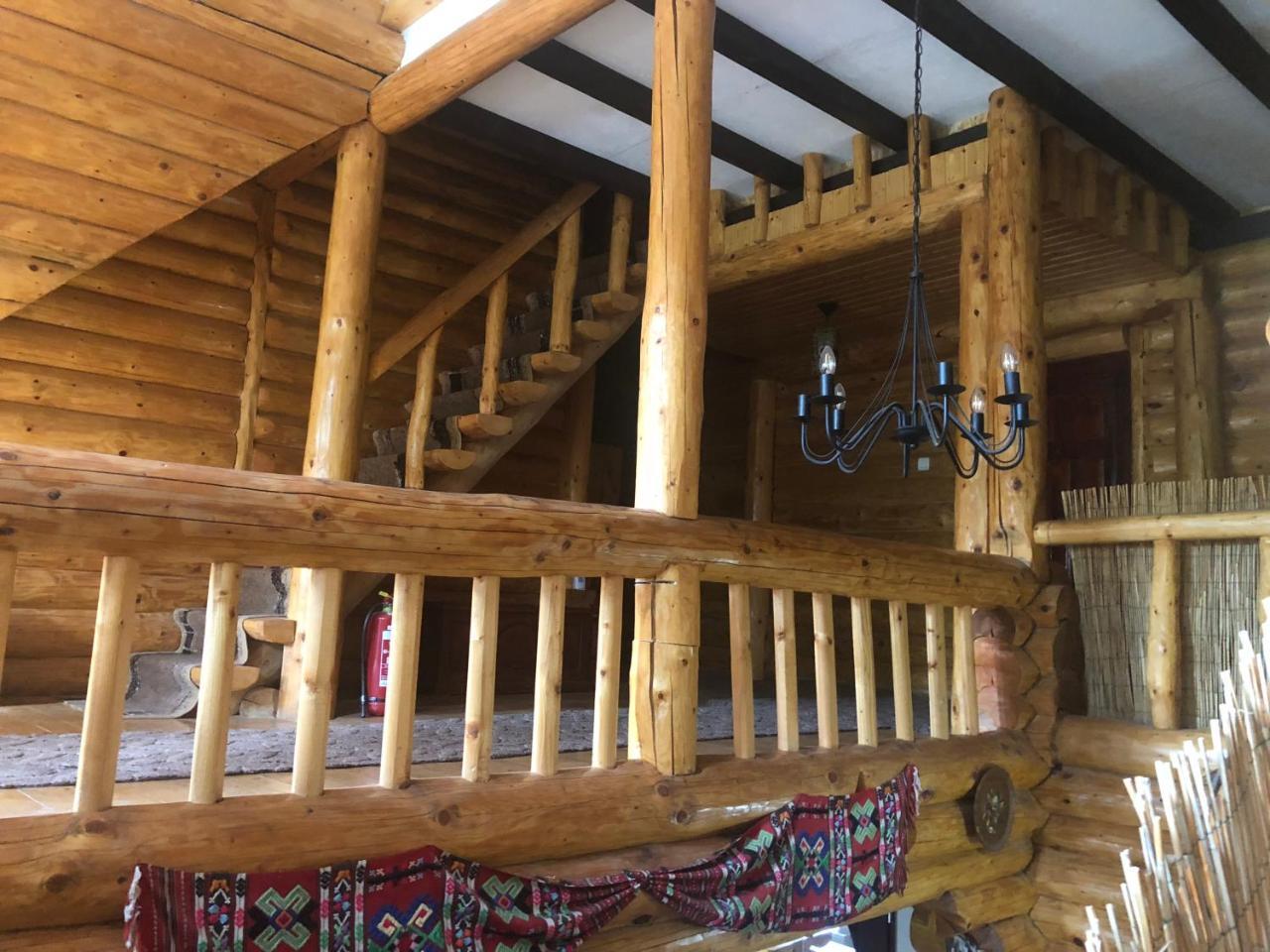 הוילה בראשוב Hot Tub Chalet Retreat מראה חיצוני תמונה